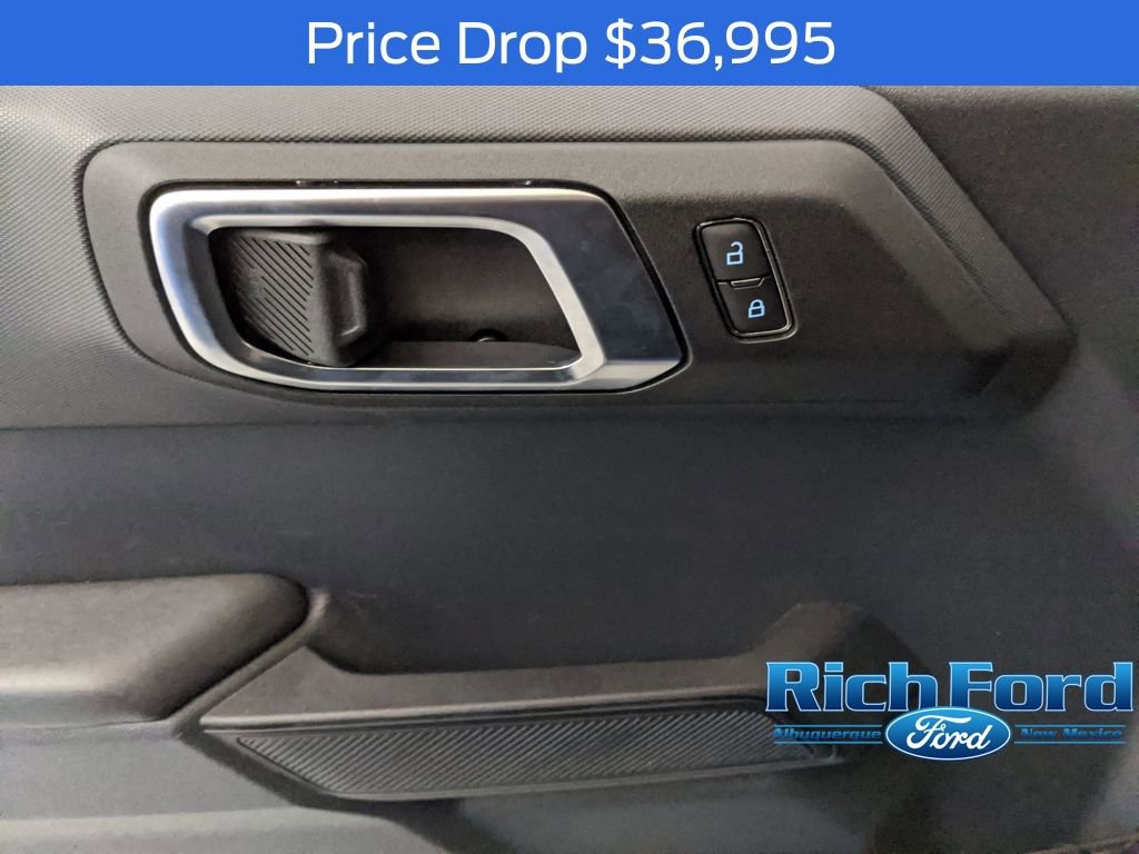 New 2025 Ford Bronco 4-Door image 21
