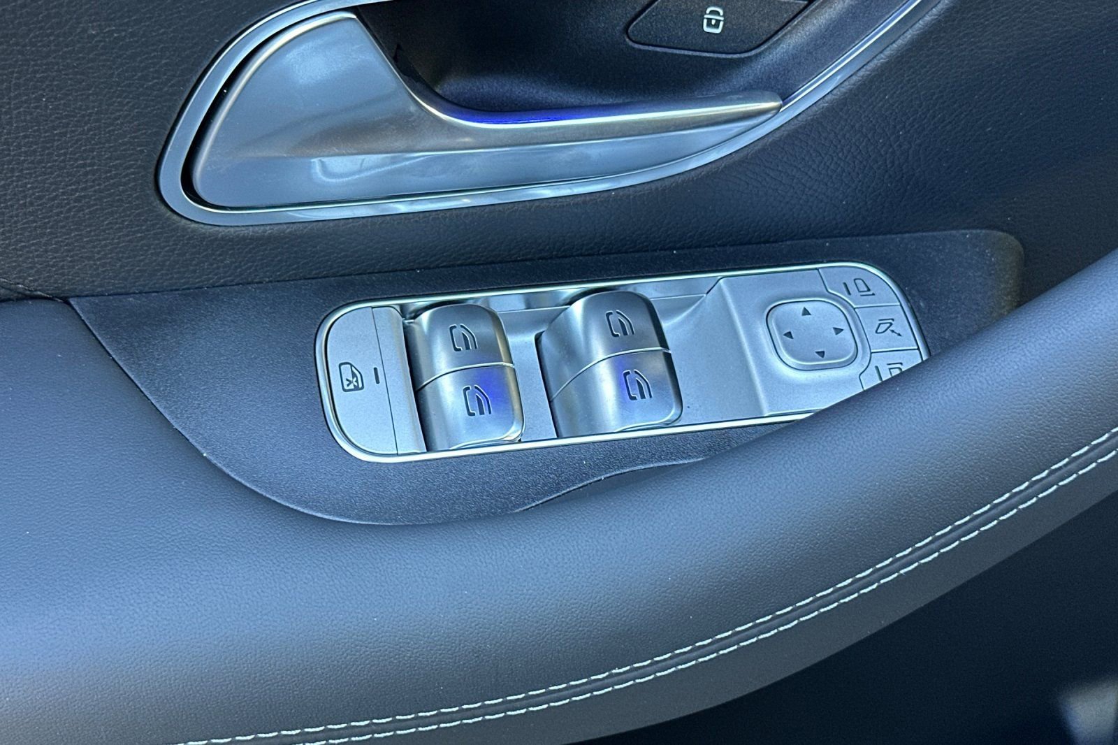 New 2025 Mercedes-Benz GLE 53 AMG 4MATIC Coupe image 23