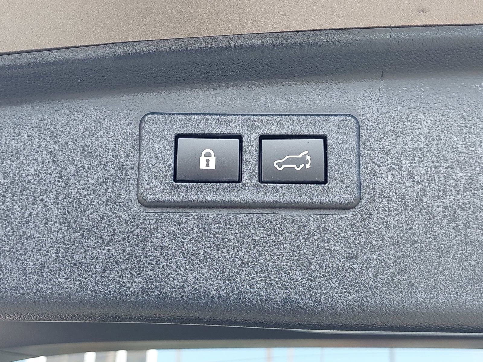 Certified 2023 Subaru Outback Limited AWD/4WD image 13