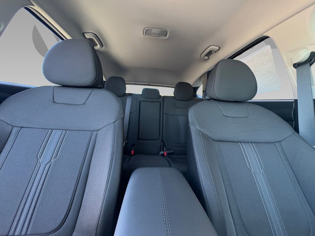 New 2026 Hyundai Tucson SEL image 2