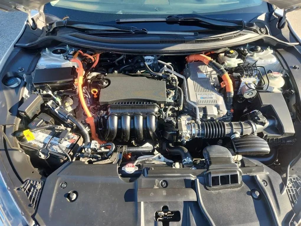 Used 2018 Honda Clarity Touring image 29