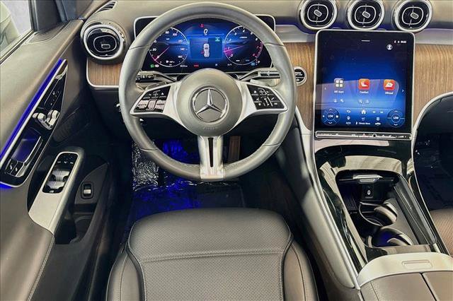 Used 2026 Mercedes-Benz GLC 300 4MATIC image 21
