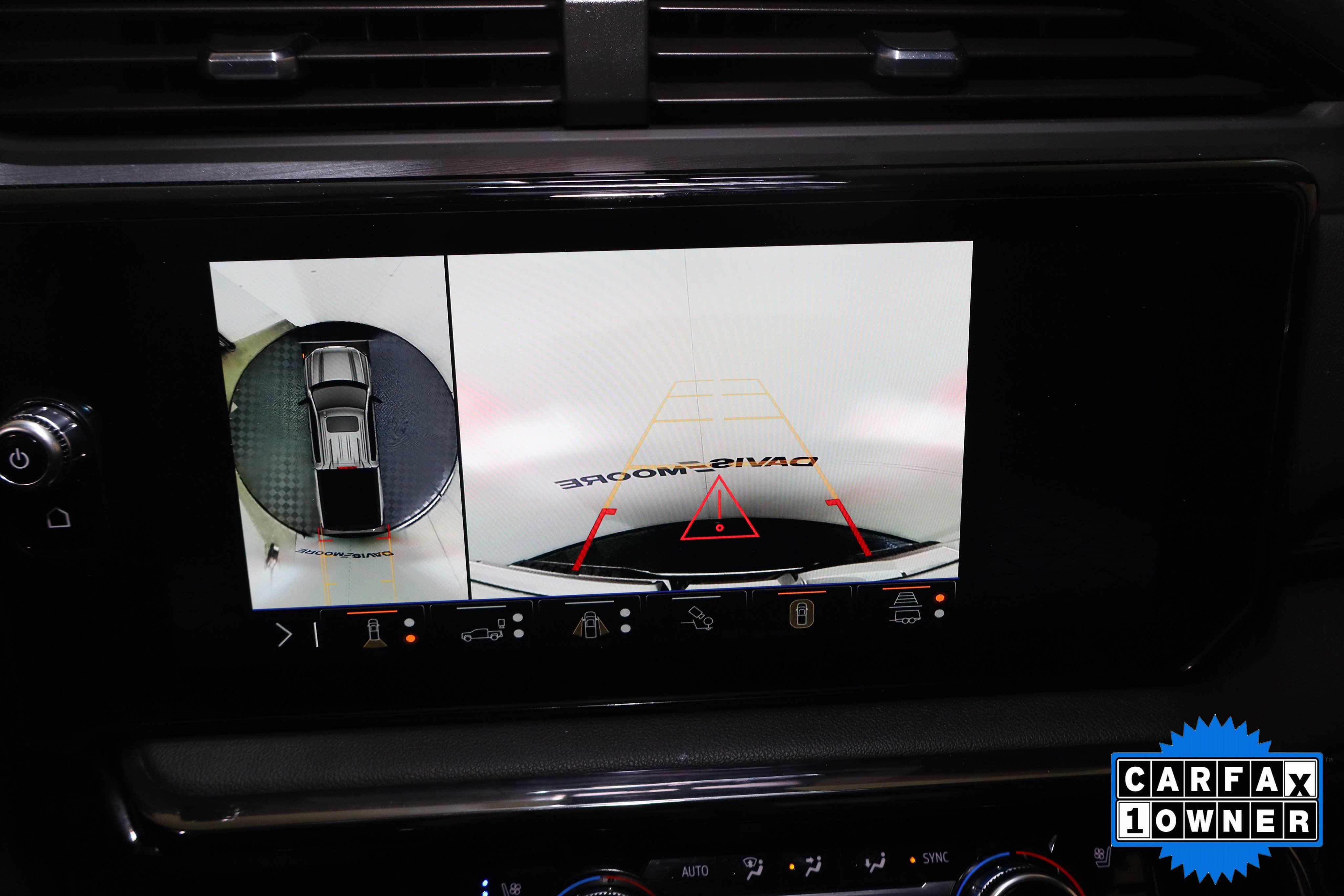 Used 2024 GMC Sierra 1500 AT4 w/ Technology Package AWD/4WD image 26