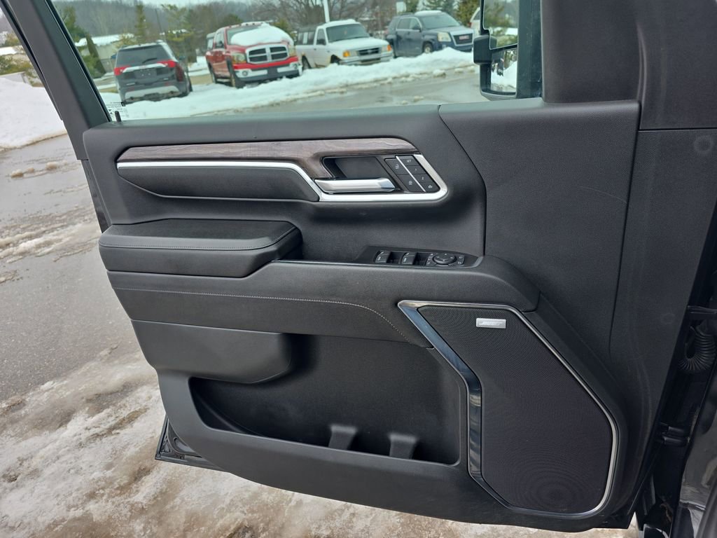 Certified 2024 Chevrolet Silverado 2500 LTZ w/ LTZ Convenience Package image 26