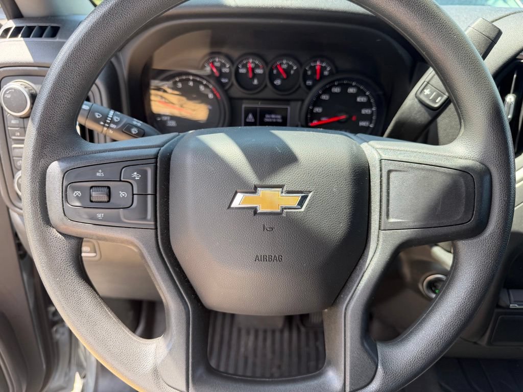 Used 2025 Chevrolet Silverado 1500 Custom AWD/4WD image 25