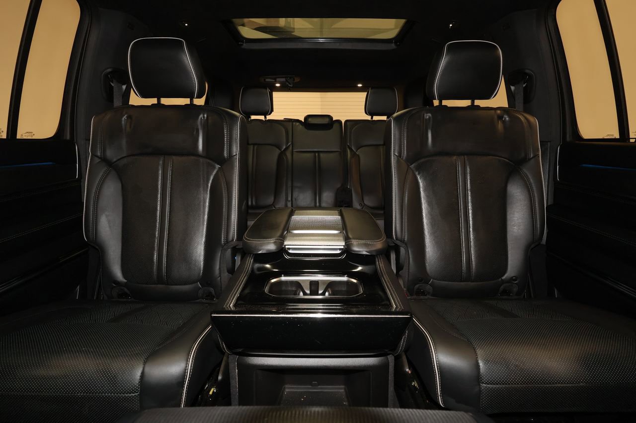 Used 2023 Jeep Grand Wagoneer Series II image 32