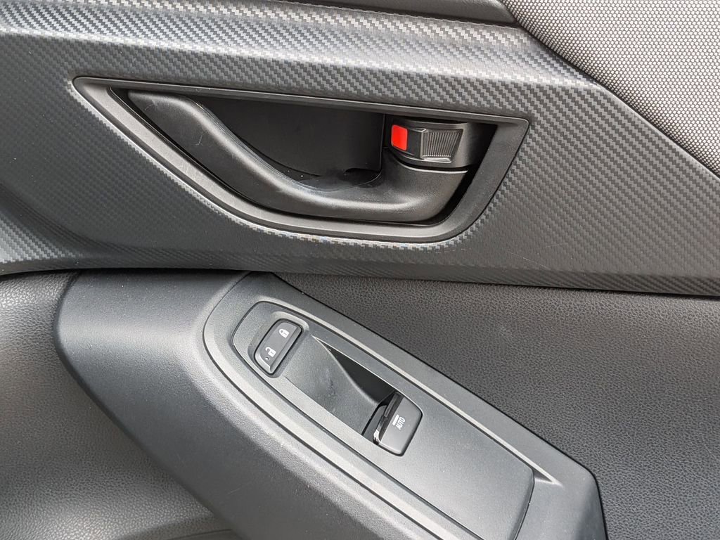 Used 2024 Subaru Crosstrek 2.0i Premium image 34