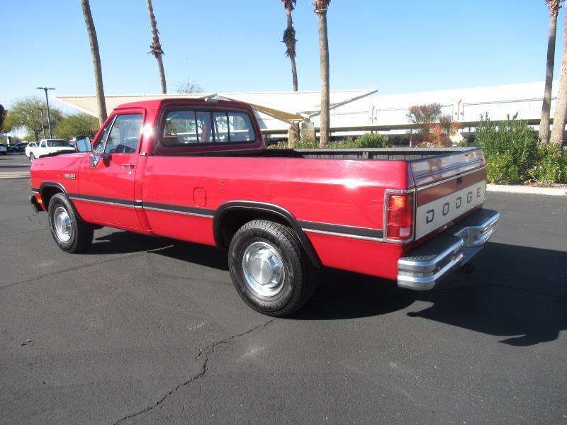 Used 1992 Dodge D/W Truck 250 image 2