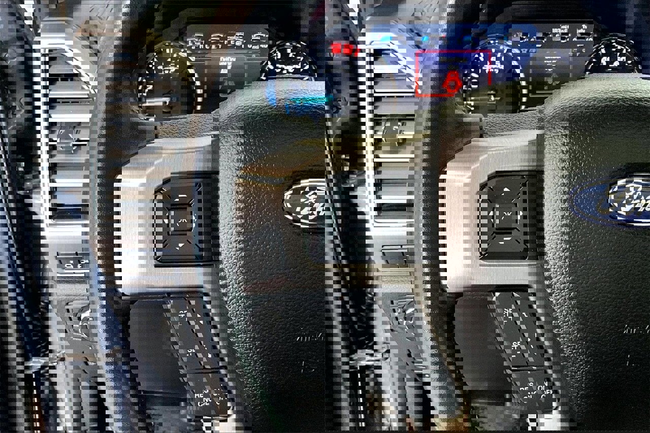 Certified 2021 Ford F250 Platinum w/ Tremor Off-Road Package image 21