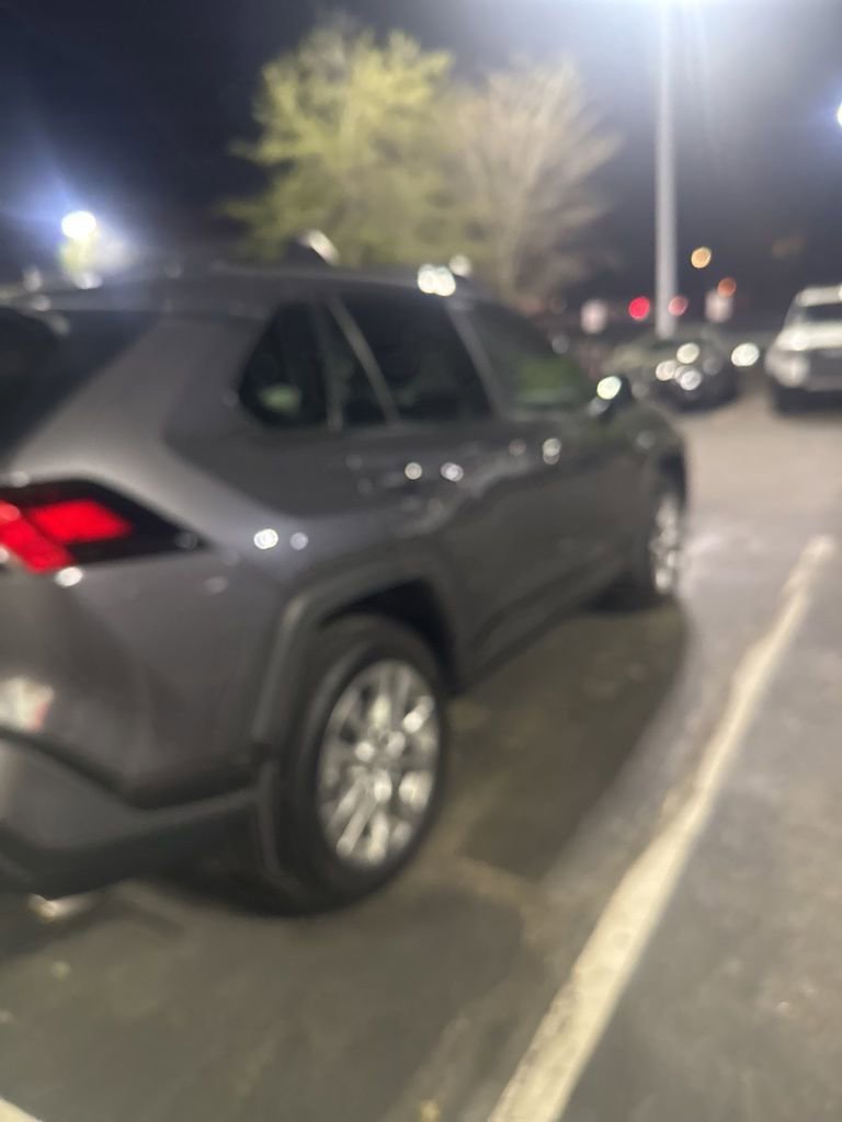 Used 2025 Toyota RAV4 XLE Premium image 1