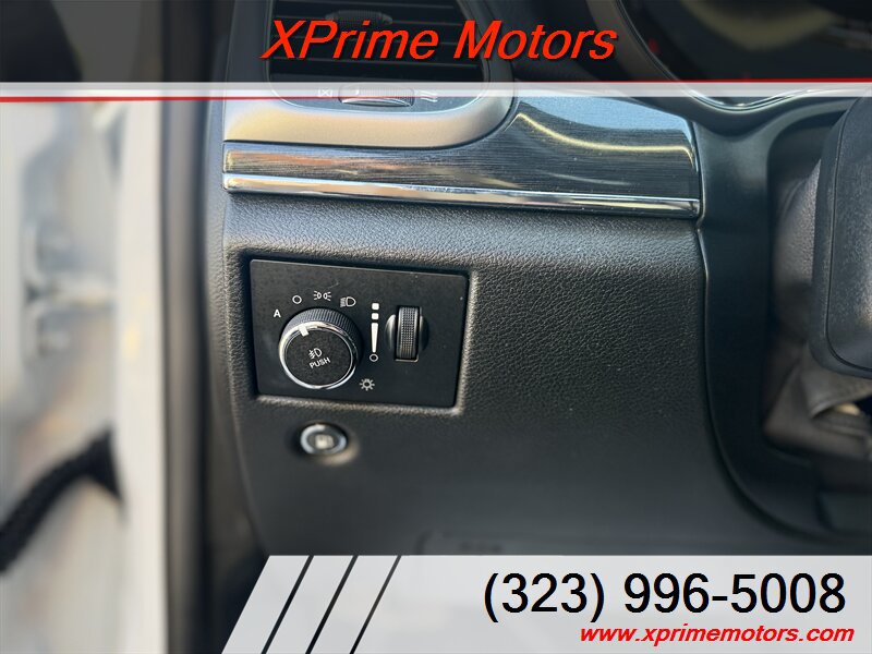 Used 2018 Jeep Grand Cherokee Trailhawk w/ Trailhawk Luxury Group AWD/4WD image 21