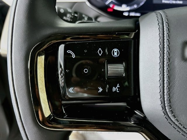 New 2027 Land Rover Range Rover Sport Dynamic SE AWD/4WD image 10