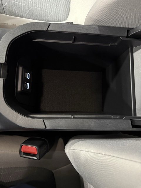Used 2024 Toyota RAV4 XLE image 26