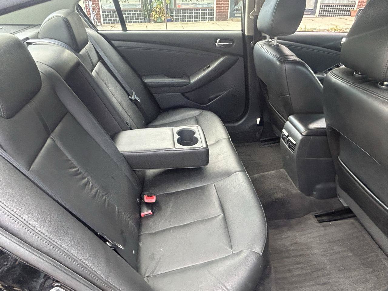 Used 2009 Nissan Altima 2.5 SL w/ Technology Pkg FWD image 9