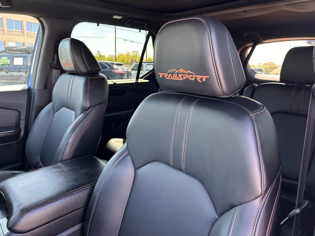 Used 2023 Honda Pilot TrailSport image 14