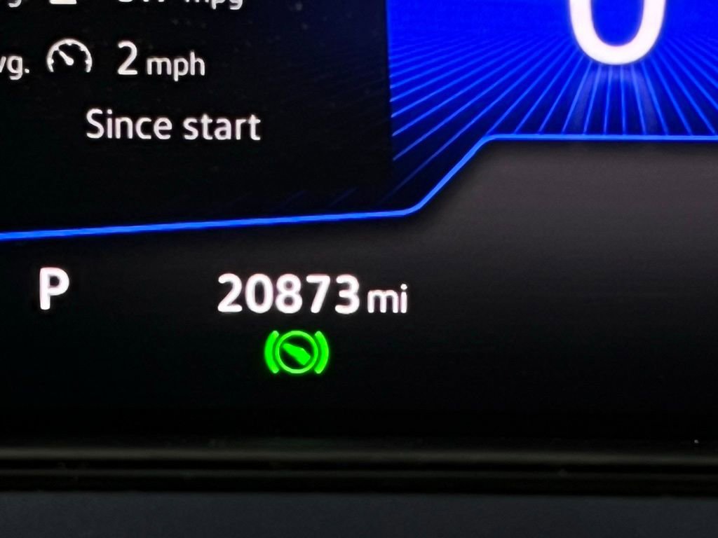 Used 2022 Volkswagen Taos SE image 16