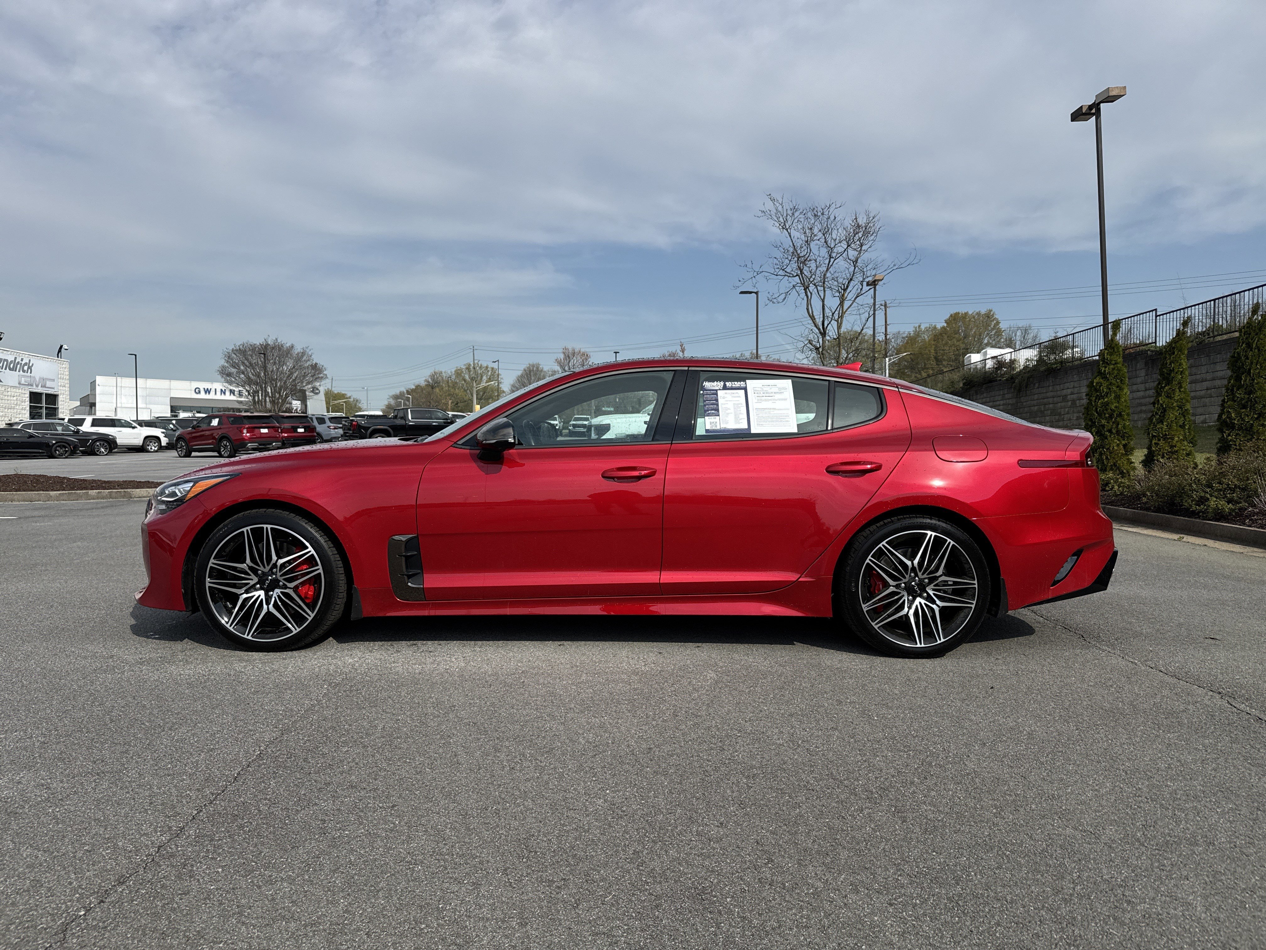 Used 2023 Kia Stinger GT2 image 7