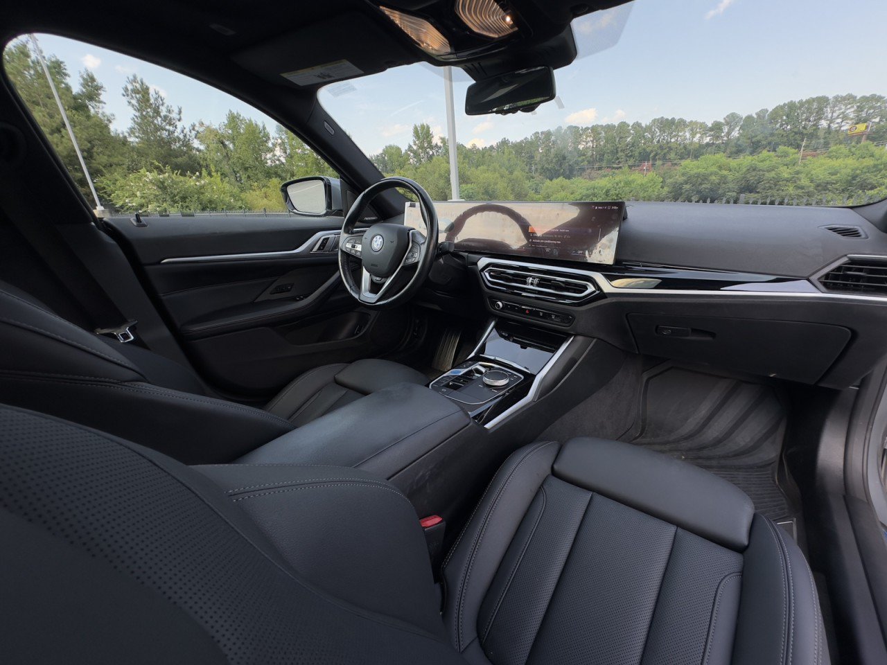 Used 2023 BMW i4 eDrive40 RWD image 19
