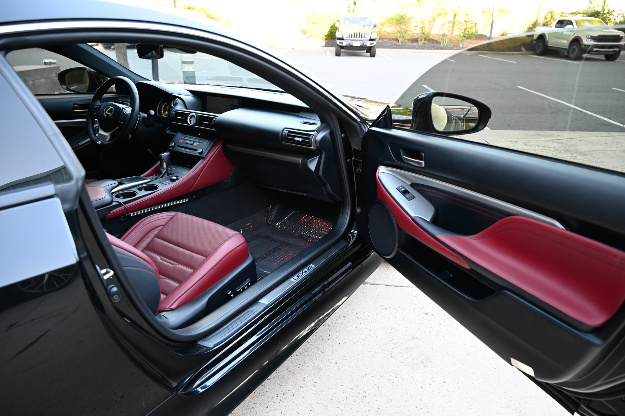 Used 2018 Lexus RC 300 F Sport AWD/4WD image 36