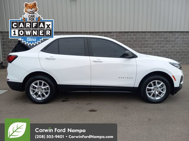 Used 2023 Chevrolet Equinox LS w/ LS Convenience Package image 2