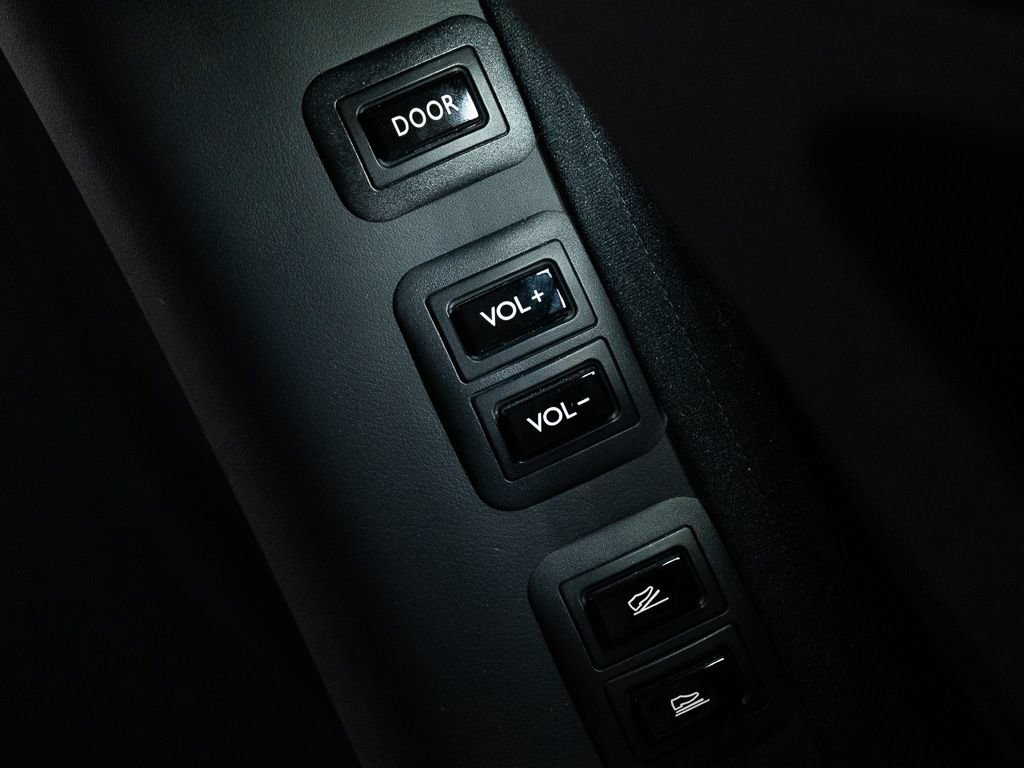 Certified 2023 Rolls-Royce Phantom Sedan RWD image 33