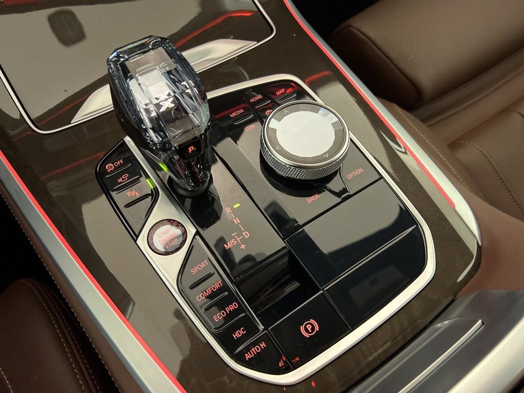 Certified 2022 BMW X5 xDrive40i w/ M Sport Package image 21