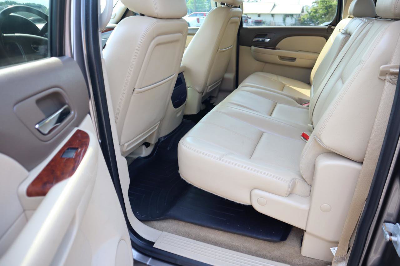 Used 2013 GMC Sierra 2500 SLT w/ SLT Convenience Package AWD/4WD image 13