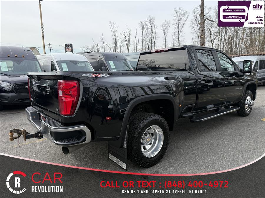 Used 2025 Chevrolet Silverado 3500 LT w/ Safety Package image 7