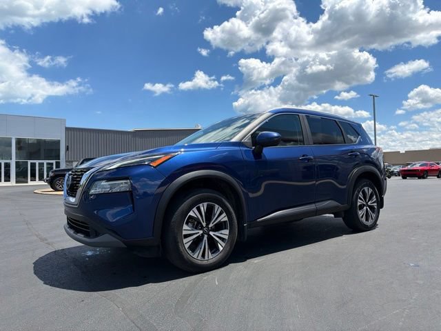 Used 2023 Nissan Rogue SV w/ SV Premium B Package AWD/4WD image 3