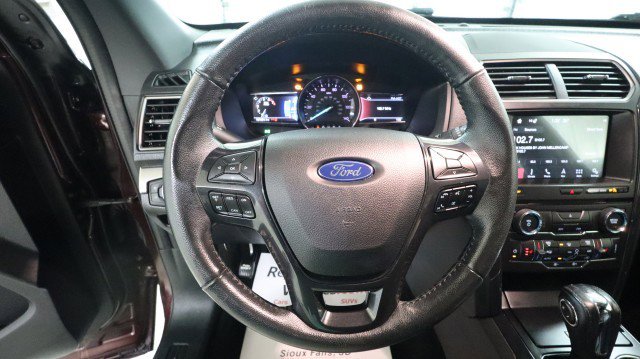 Used 2018 Ford Explorer XLT w/ Equipment Group 202A image 20