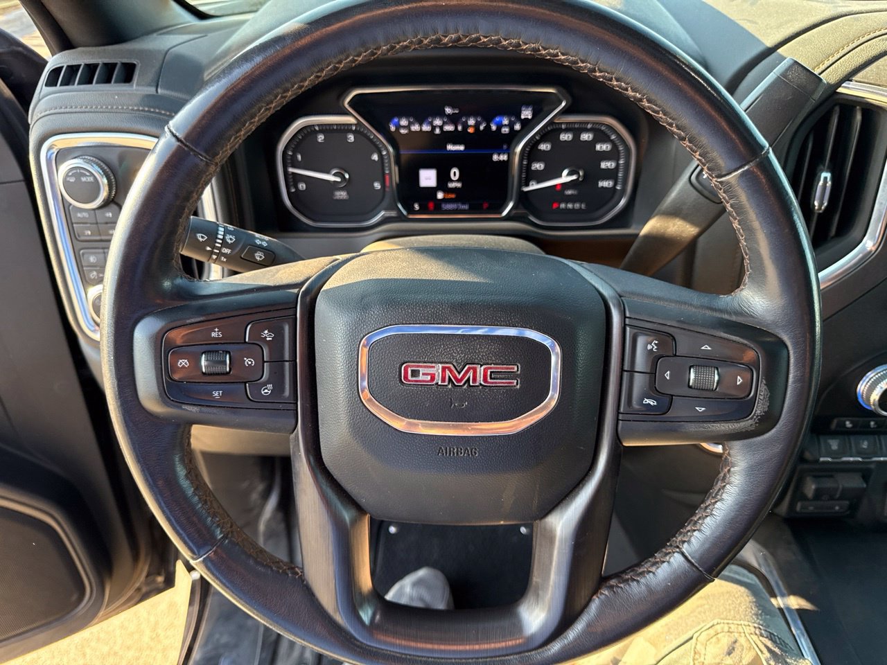 Used 2023 GMC Sierra 2500 AT4 w/ AT4 Preferred Package AWD/4WD image 22