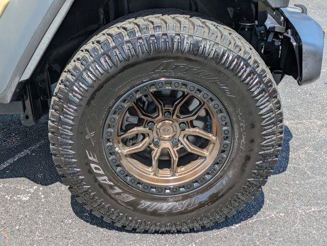 Certified 2025 Jeep Wrangler Sport AWD/4WD image 8