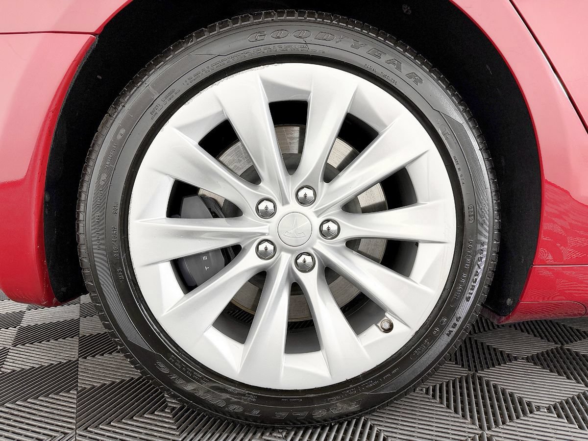 Used 2018 Tesla Model S 100D AWD/4WD image 27