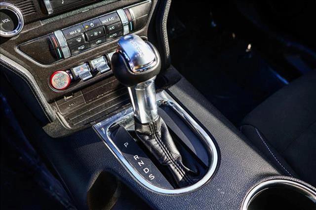 Used 2018 Ford Mustang EcoBoost w/ Equipment Group 101A image 19