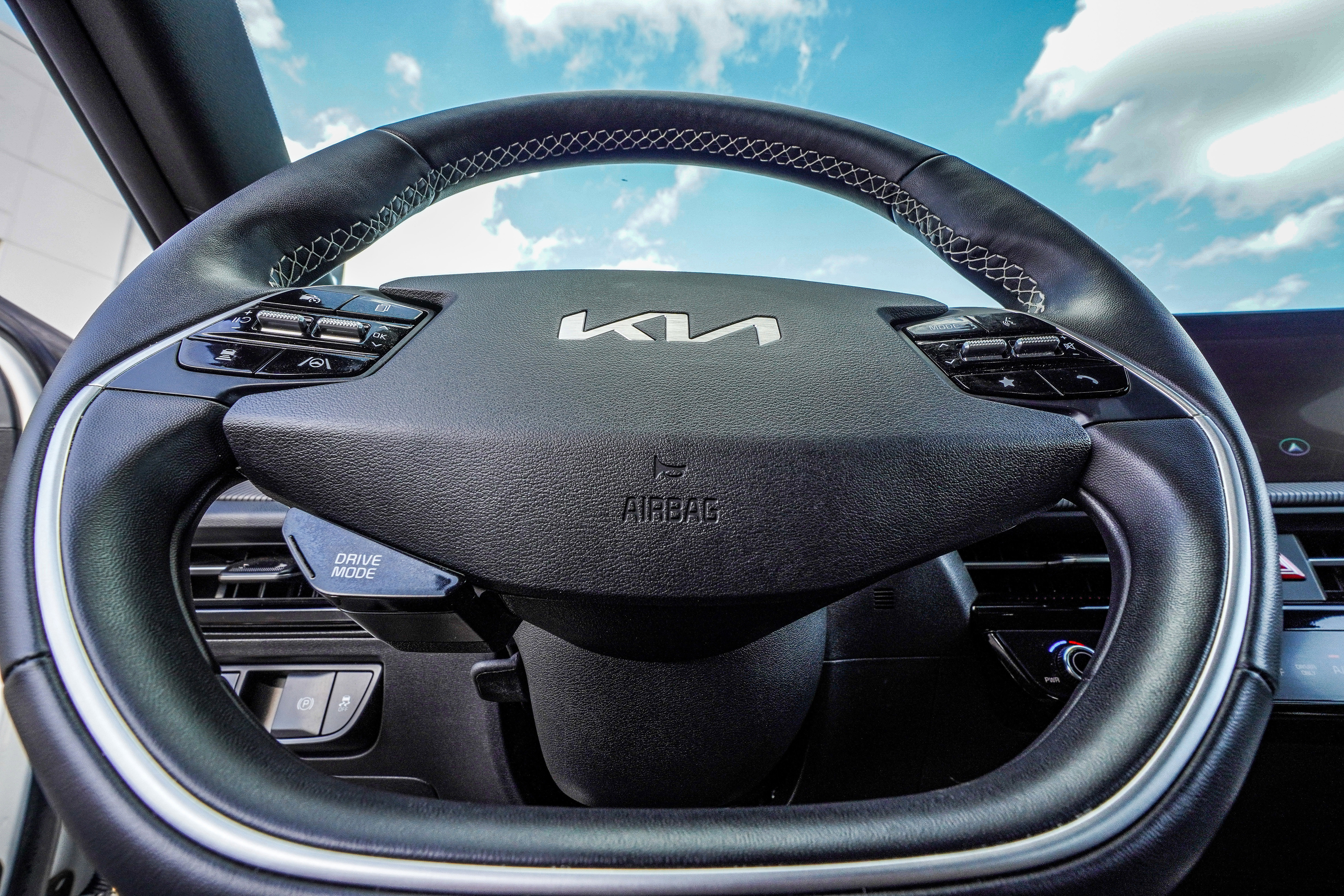 Used 2024 Kia EV6 GT-Line image 30