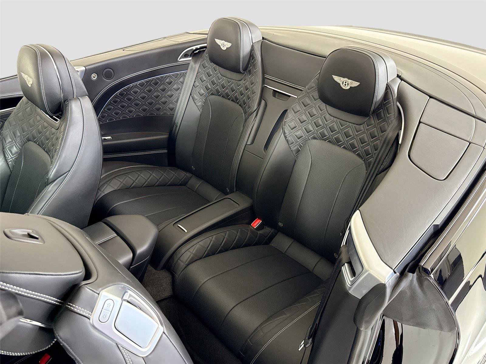 Used 2020 Bentley Continental GT V8 First Edition image 17