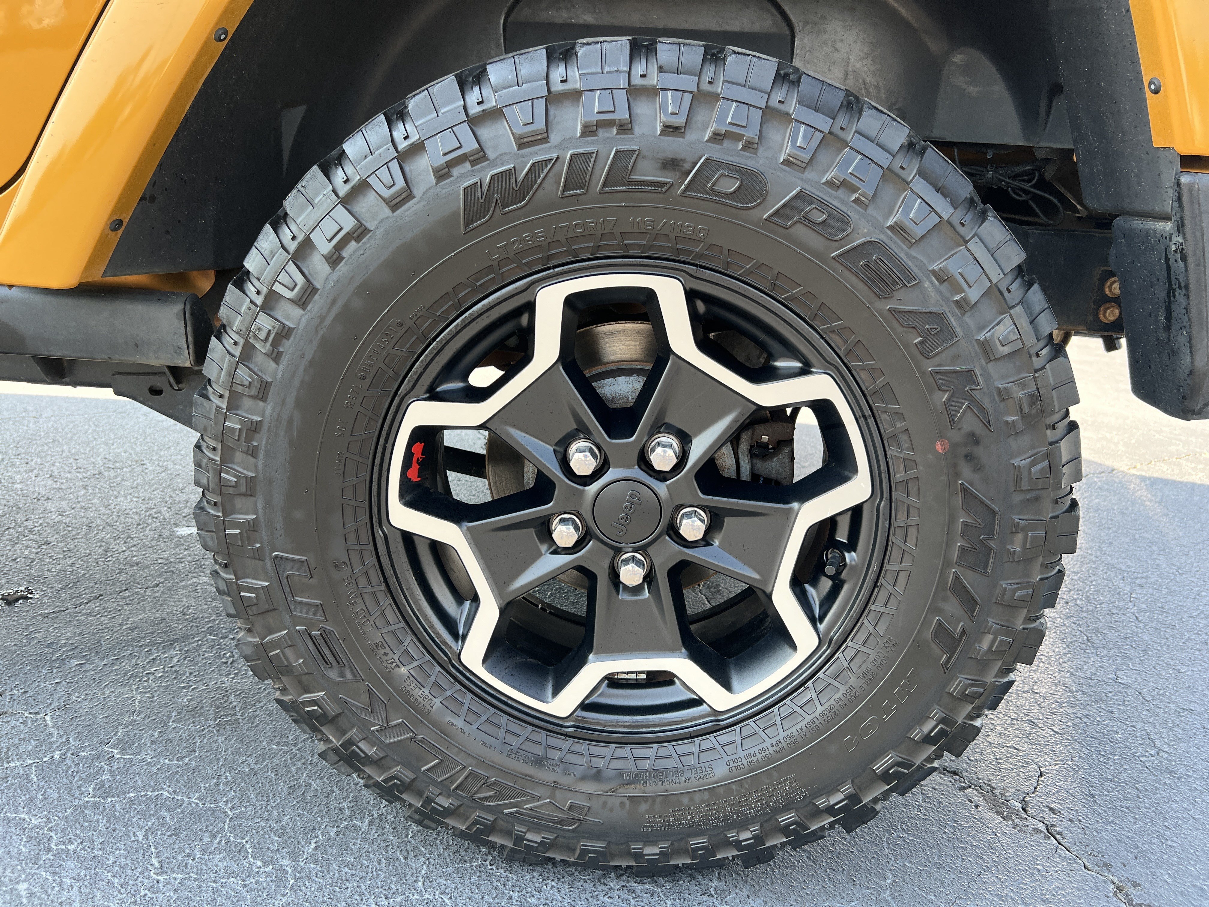 Used 2014 Jeep Wrangler Unlimited Sahara AWD/4WD image 20