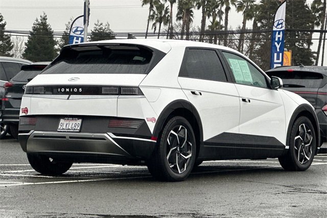 Certified 2024 Hyundai Ioniq 5 SE image 5