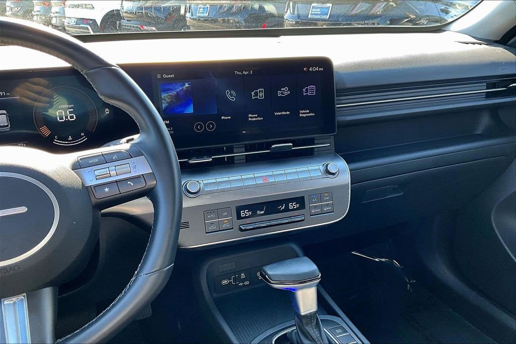 Certified 2025 Hyundai Kona SEL image 8