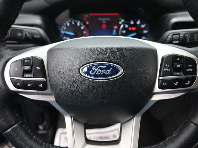 Used 2023 Ford Explorer XLT image 17