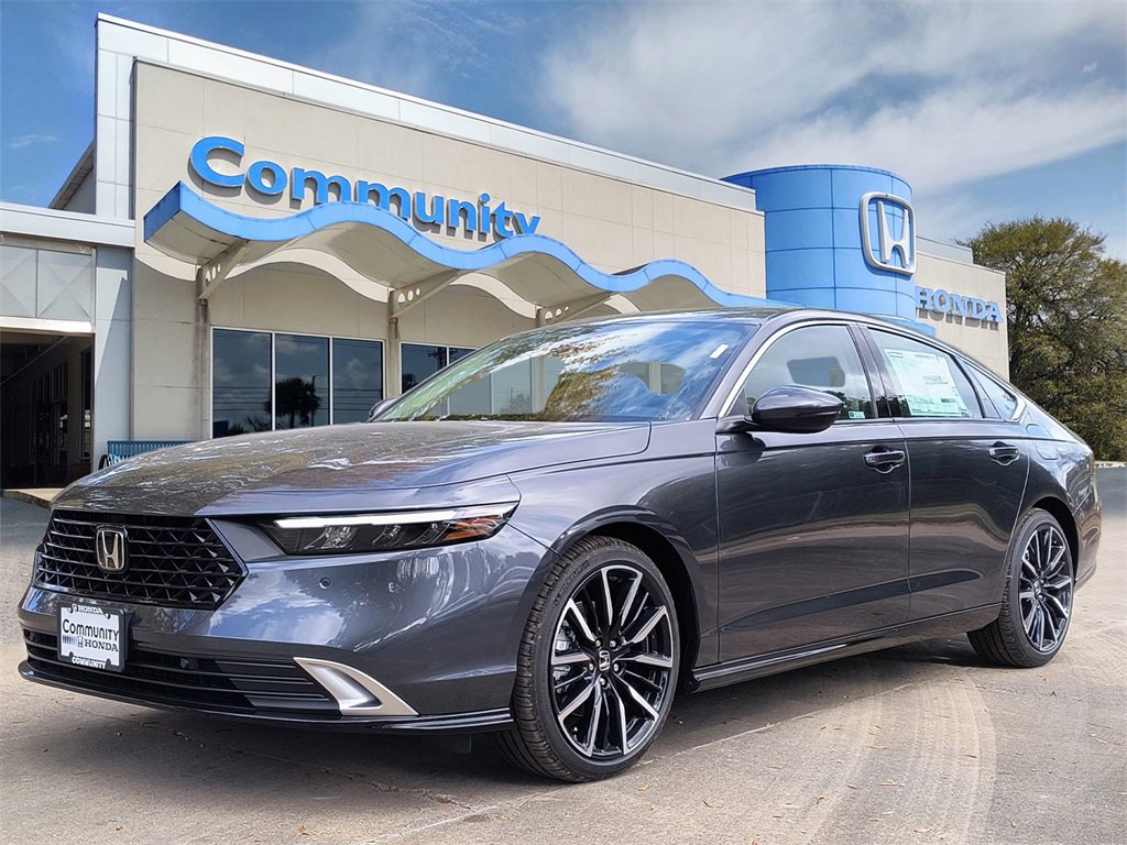 New 2025 Honda Accord Touring image 1
