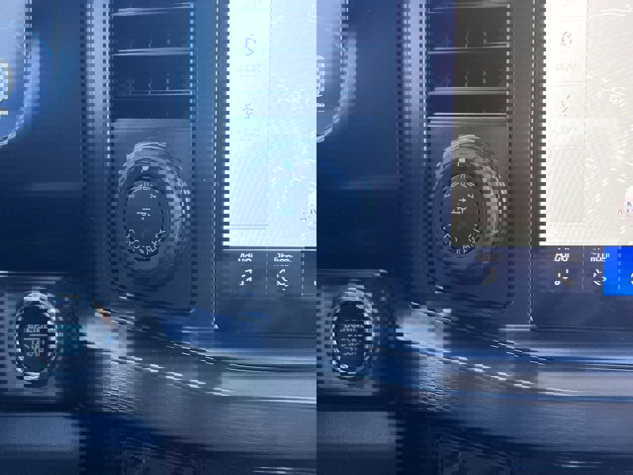 New 2026 Ford F250 Lariat w/ Tremor Off-Road Package image 6