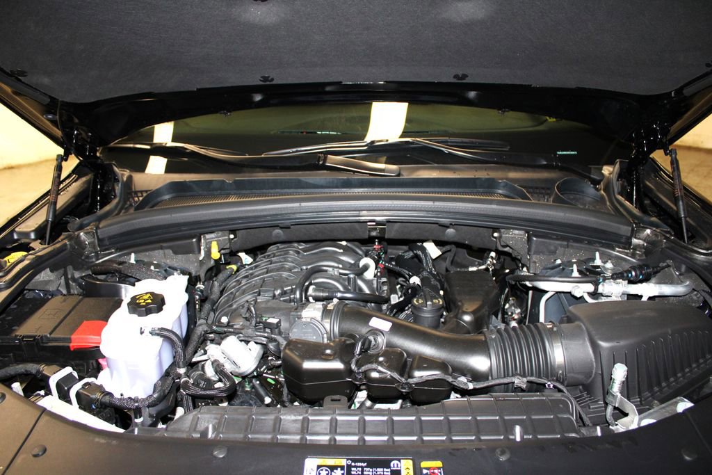 New 2025 Jeep Grand Cherokee Limited w/ Luxury Tech Group II image 41