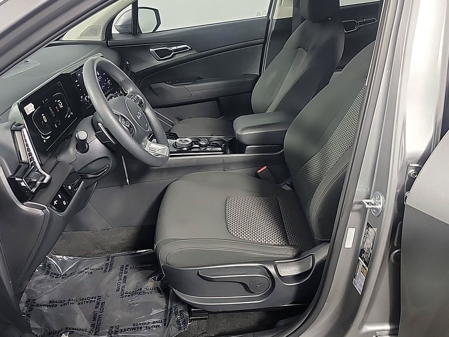 Certified 2023 Kia Sportage LX AWD/4WD image 19