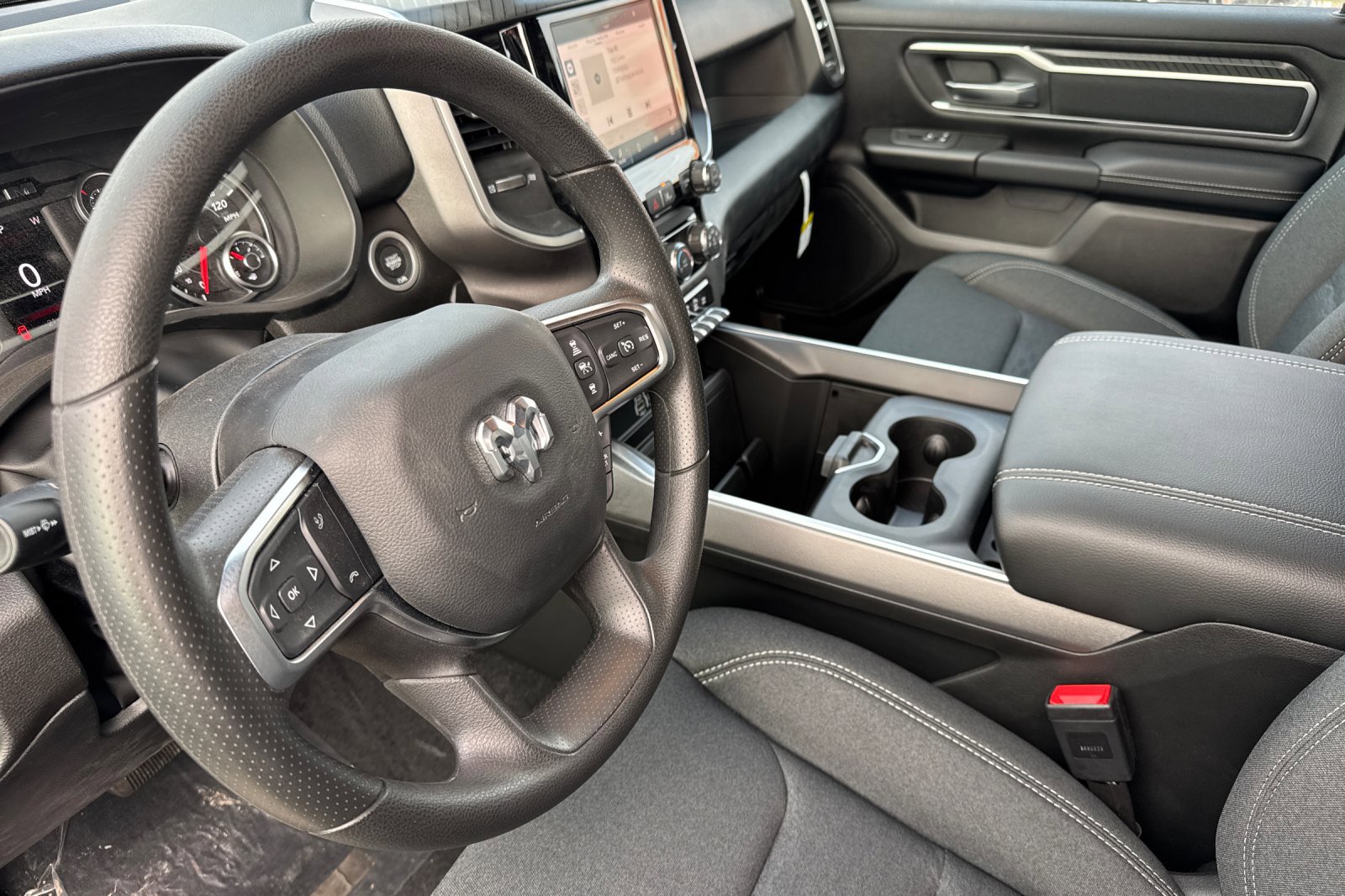 New 2026 RAM 1500 4WD 4D Crew Cab Big Horn/Lone image 9