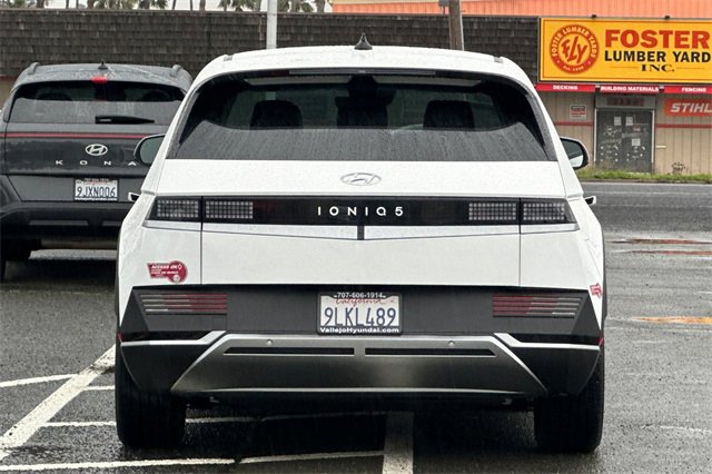 Certified 2024 Hyundai Ioniq 5 SE image 7