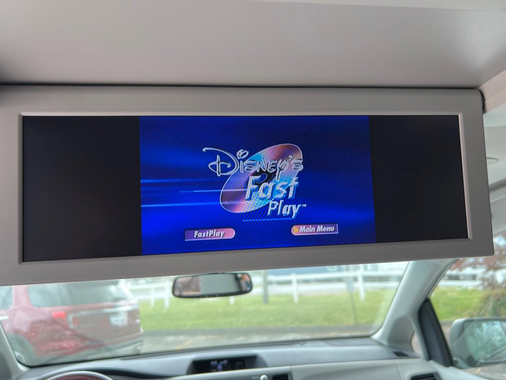 Used 2012 Toyota Sienna Limited w/ Premium Pkg image 25