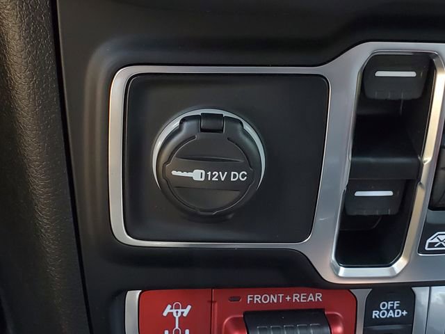 Used 2025 Jeep Wrangler Rubicon image 30