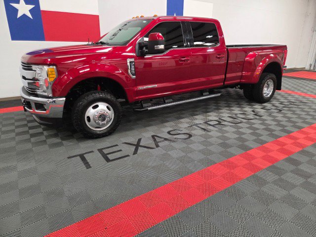 Used 2017 Ford F350 Lariat w/ FX4 Off-Road Package image 2