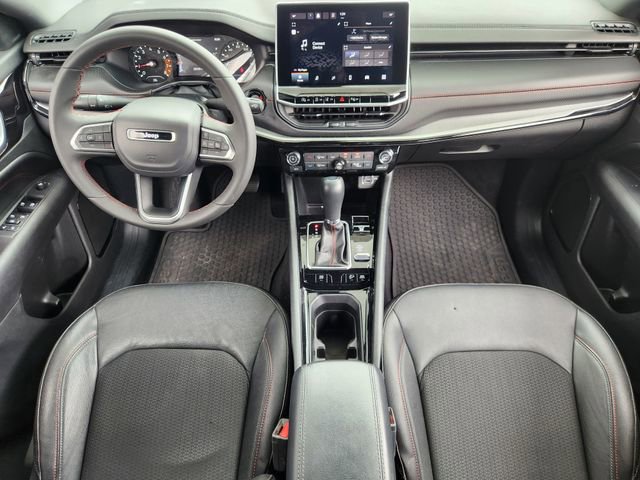 Used 2024 Jeep Compass Trailhawk image 21